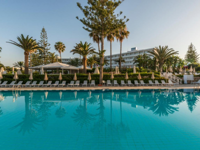  NISSI BEACH RESORT