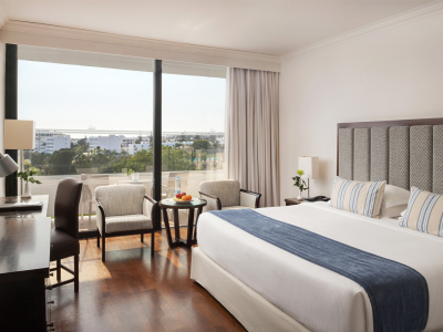  standard side sea view