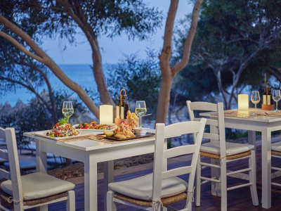  Evening dinner