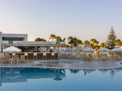  Pool bar