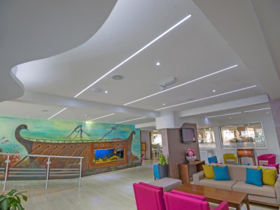  Lobby area