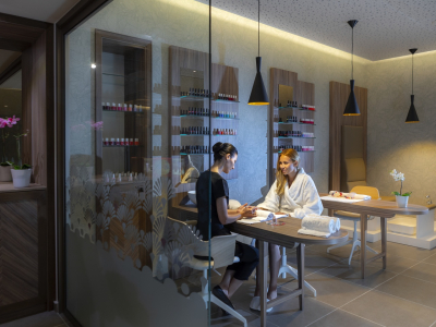  Hotel SpA
