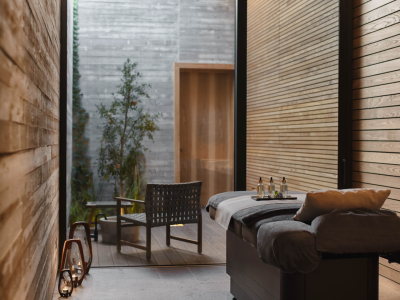  Treatment room