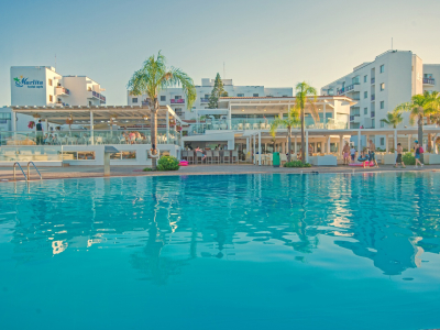  Pool water