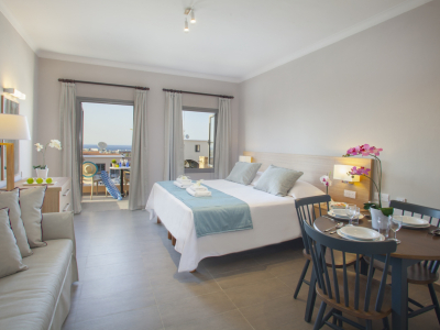  LOUIS ST.ELIAS RESORT AND WATERPARK