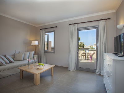  LOUIS ST.ELIAS RESORT AND WATERPARK