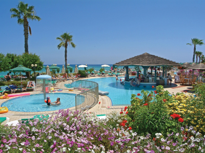  Kids Pool