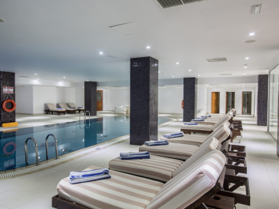  Spa Indoor Pool