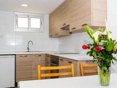  HELIOS BAY HOTEL APTS