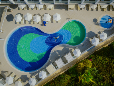  River Rock by DEC-143