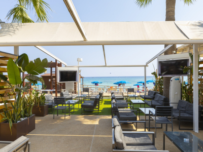  Bikini Chill-out Bar and Cafe 