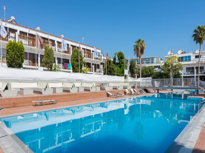  Pambos Napa Rocks -