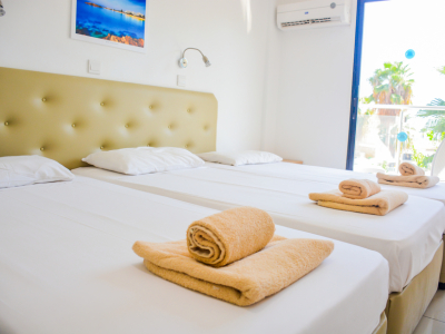  Pambos Napa Rocks -