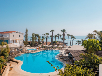  Pool area