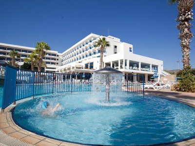 Kids Pool