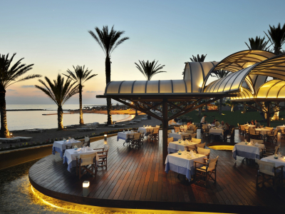  PIONEER BEACH HOTEL THALASSA MEDITERRANEAN RESTAURANT