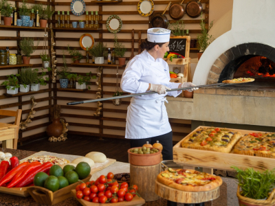  PIONEER BEACH HOTEL REGINA ITALIAN RESTAURANT