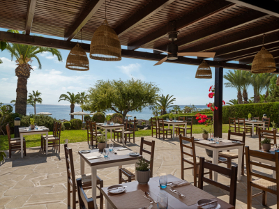  Nautica Bistro