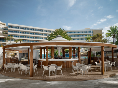  Lagoon Pool Bar