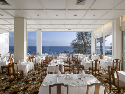  Ithaka resto