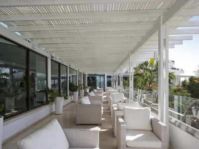  Ulysses bar Veranda