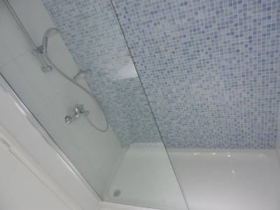  Superior room sea view shower