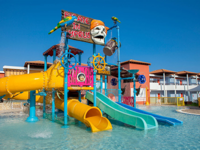  pool-waterslides