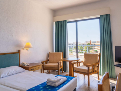  Twin-Hotel-Room-Paphos-Gardens-Holiday-Resort-Paphos-1