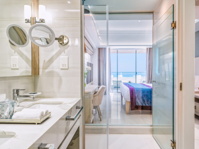  AMT Rooms Superior Poolview