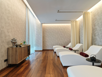  AMT Wellness Evera Spa