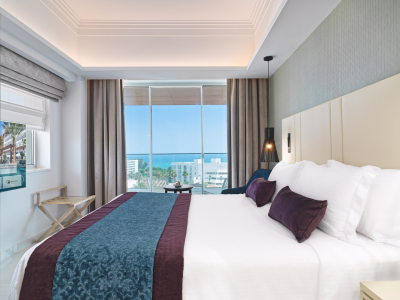  AMT Rooms Superior Poolview