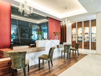  AMT Wellness Evera Spa