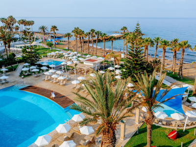  LOUIS LEDRA BEACH