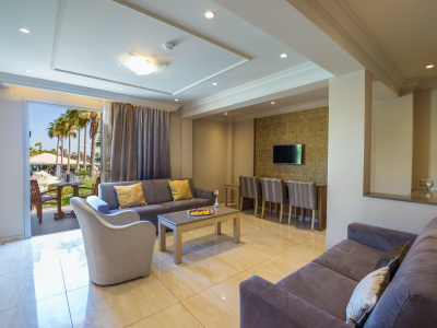 Queen Suite