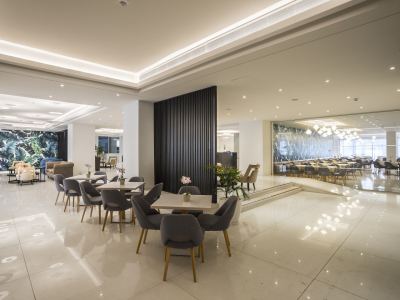  LOBBY AREA
