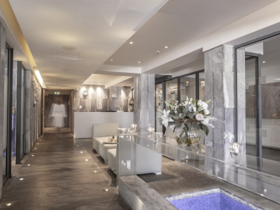  Oneiro Spa
