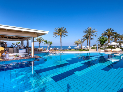  Pool for adults