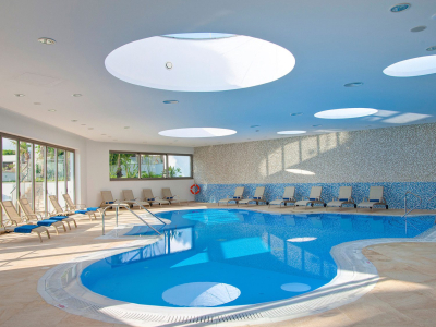 olympic lagoon resorts pools