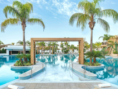  olympic lagoon resorts pools