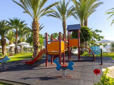 Kids playground