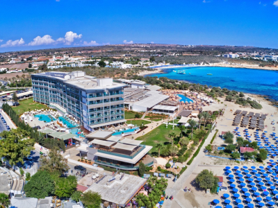  Asterias Hotel