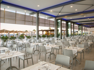  Restaurant Outdoor