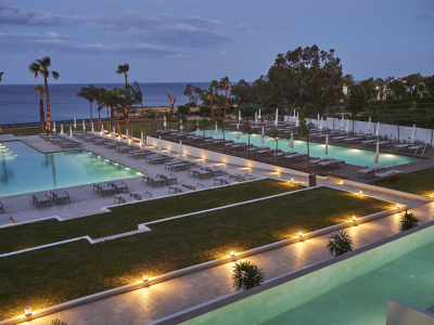  SJ pools