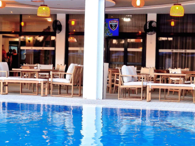  hotel