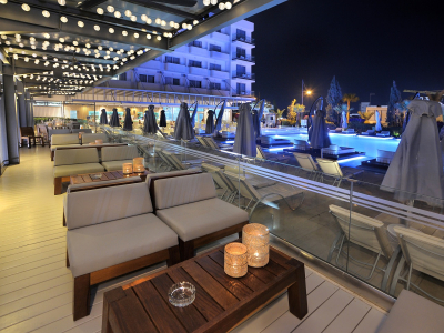 lounge area