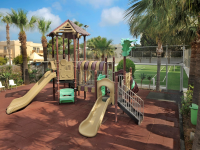  Playground