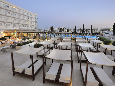 Sunbeds
