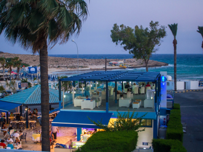  Restaurant with Sea View