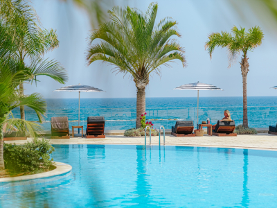  THE ROYAL APOLLONIA