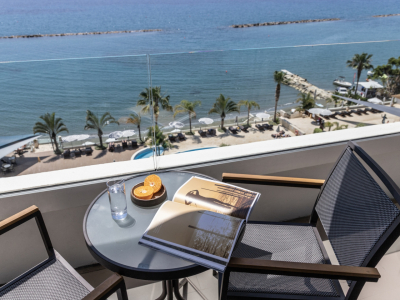  THE ROYAL APOLLONIA